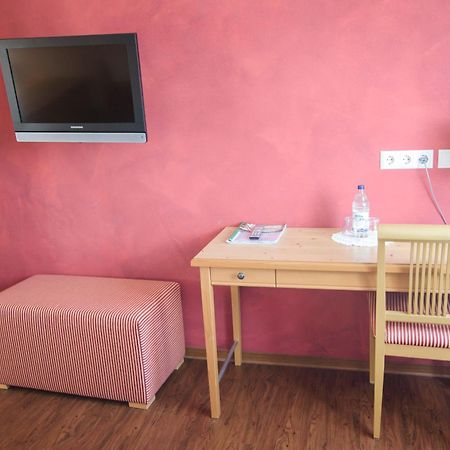 Landgasthof Linde Deggenhausertal Ngoại thất bức ảnh